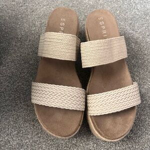 Esprit Women's Cream Woven Sandals